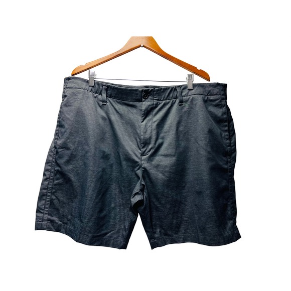Under Armour Other - Under Armour Men's Hybrid Golf Shorts 42 Grey Textured Old Money Country Club